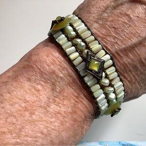 Unique Bracelet light green beads and freshwater pearls with brass findings